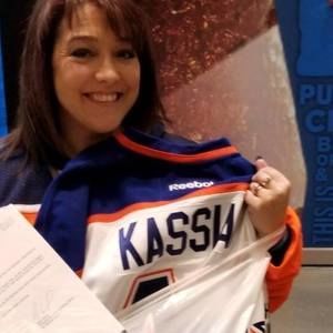 Meet your Posher, Carrie